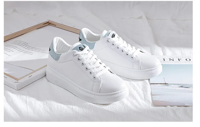 
Comfortable Lightweight Sneakers Comfort Casual Fashion White Casual Shoes 