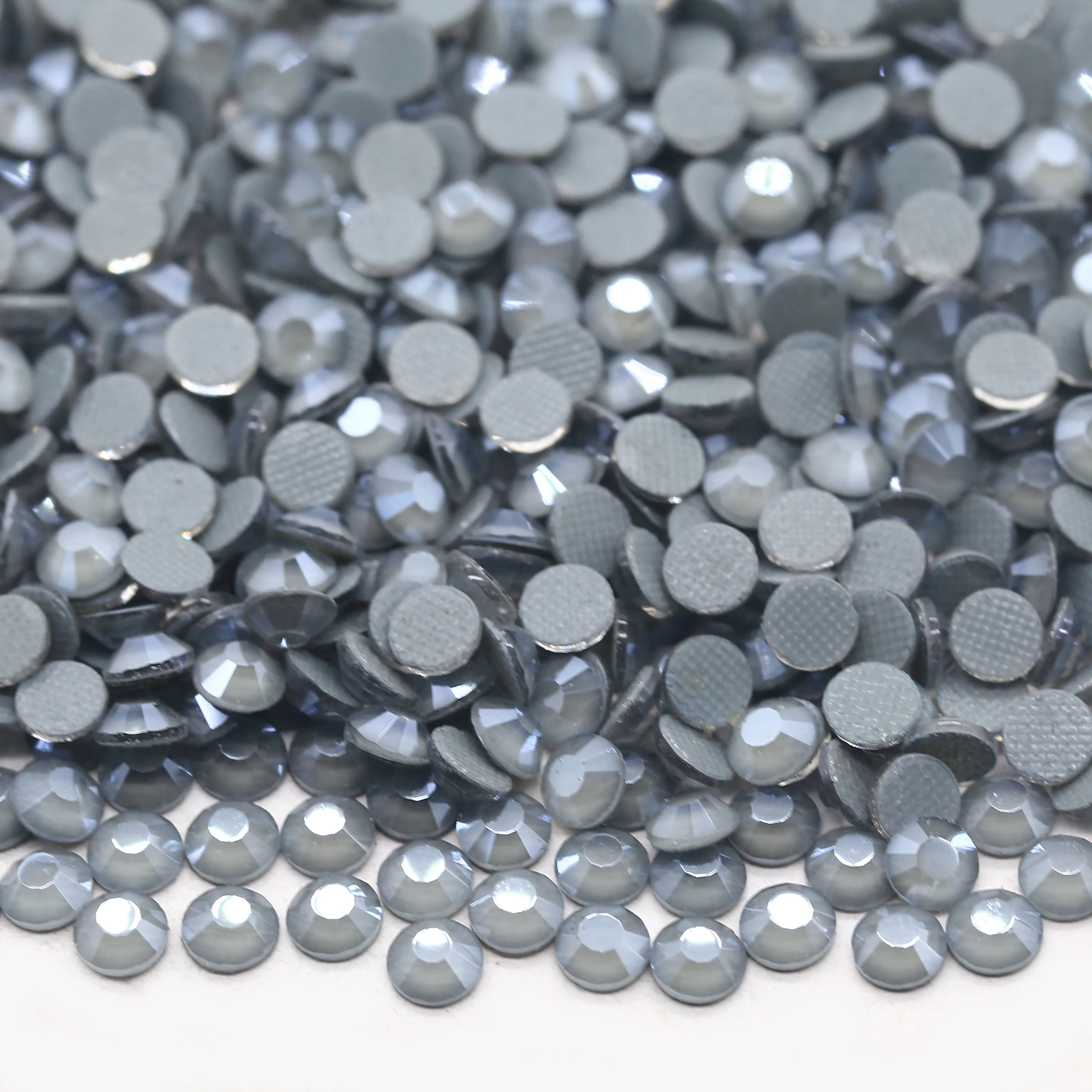 Whatstone Custom Package Logo Color SS10-SS30 Mocca Grey Color Hotfix Flat Back Glass Rhinestones