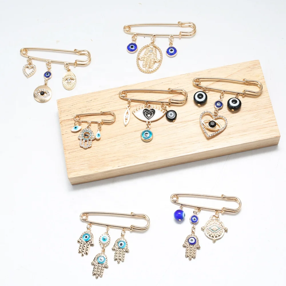 Fashionable Enamel Brooch Eye Pin Jewelry Brooches with Hand for Women Jewelry Blue Zinc Alloy  Custom Color 8 G