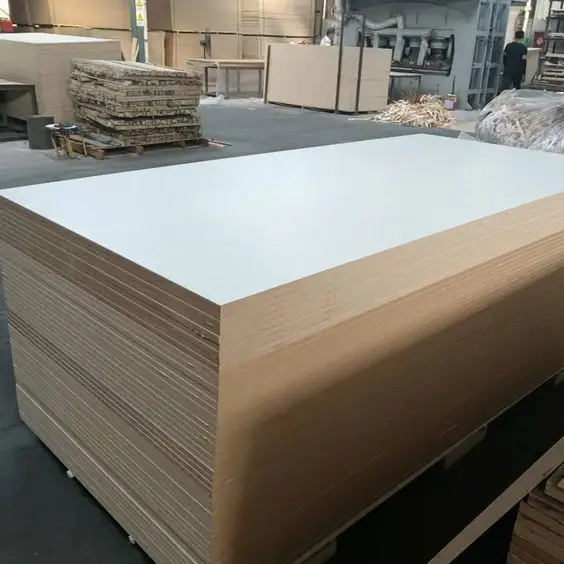 Промышленная фанерная доска для деревянной
