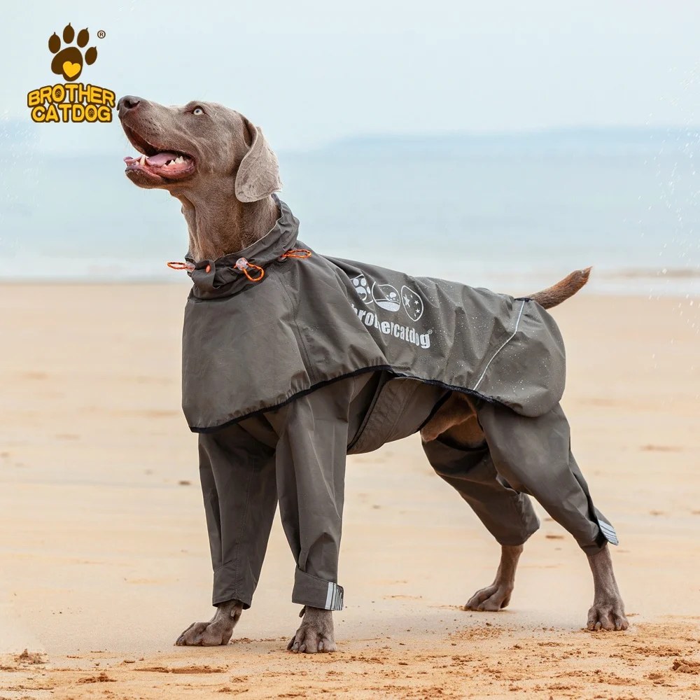 Small MOQ wholesale 100% waterproof soft dog rain coat set  Modern pet clothes reflective large dog raincoats hooded