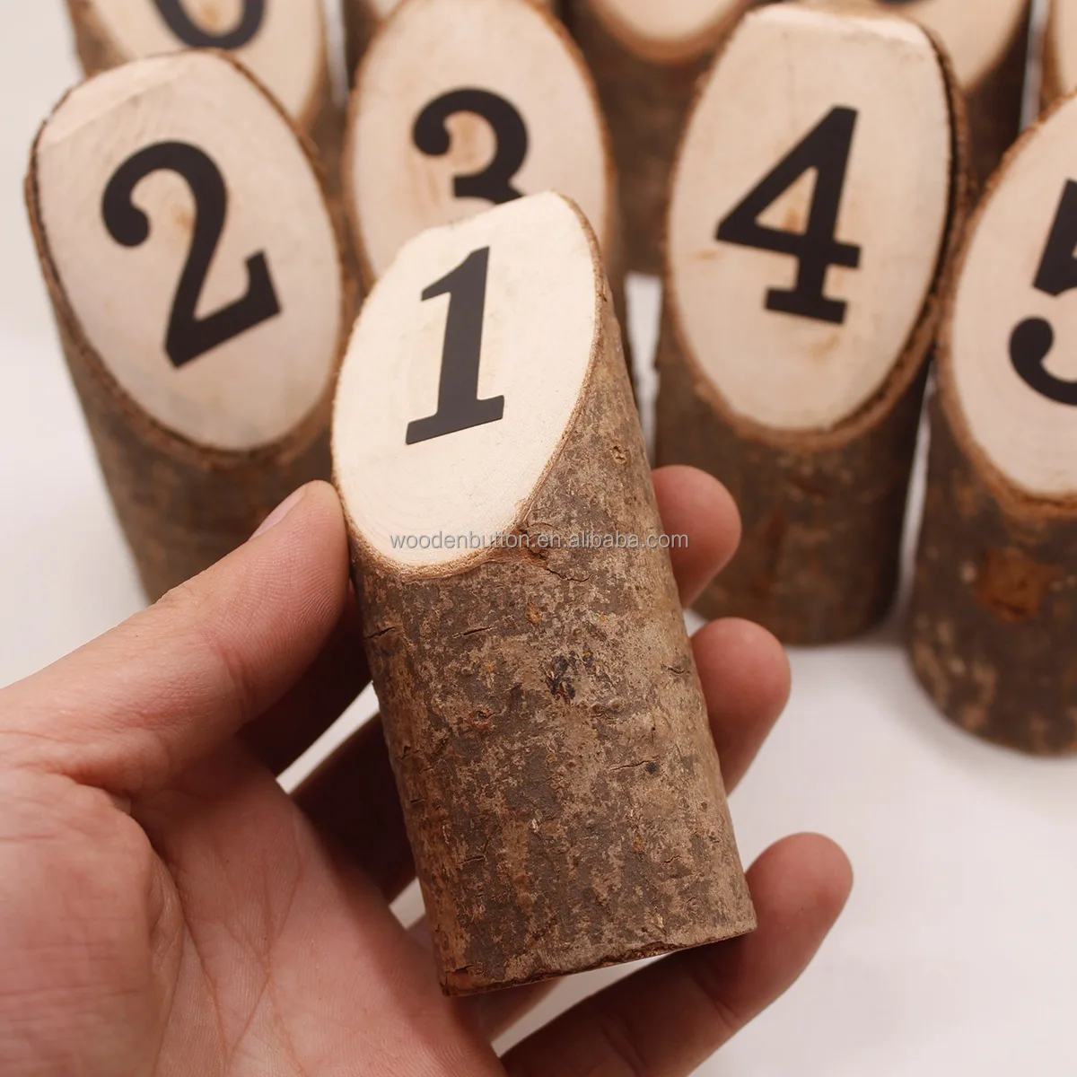 Vintage Wooden Table Numbers with Tree Bark Natural Wood Tree Trunk with Clip for Number Card Holder Wedding Restaurant Decor