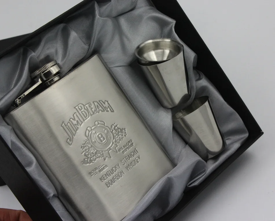 ZQ200 7OZ Hip Flasks Set Funnel and Wine Cups Luxury Stainless Steel Alcohol Whiskey Bottle Print Wine Gift Flask Set