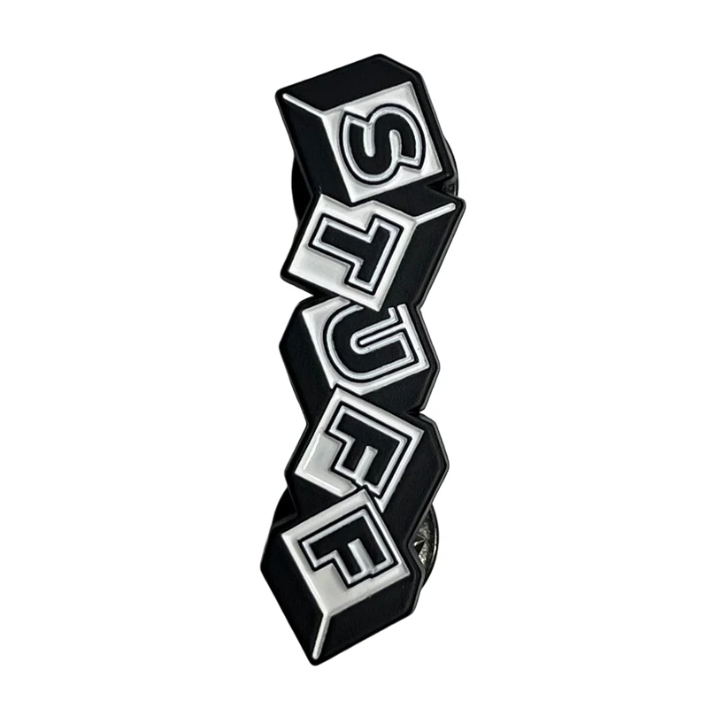 Custom Metal Clothes Decoration Badges English Letter Vintage Badges