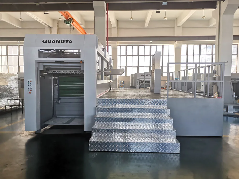 LK106EMF Automatic Die Cutting and Stripping Machine in One Step to Make Bags, Cartons