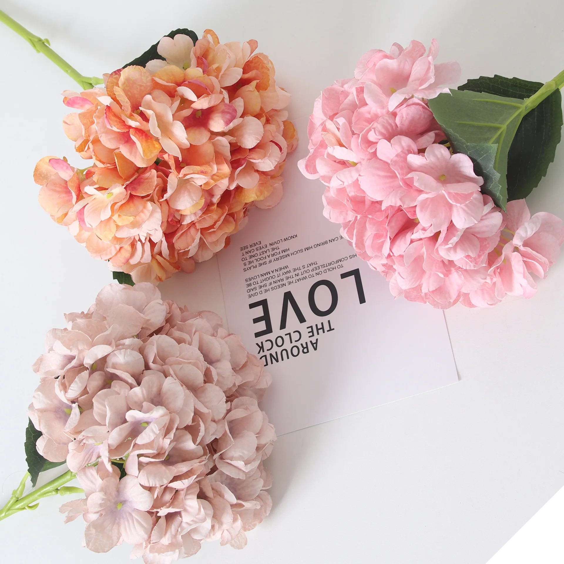 Wholesale High Quality Beautiful Artificial Hydrangea Flower Various Colors for Home/Office Decoration/Wedding Celebration