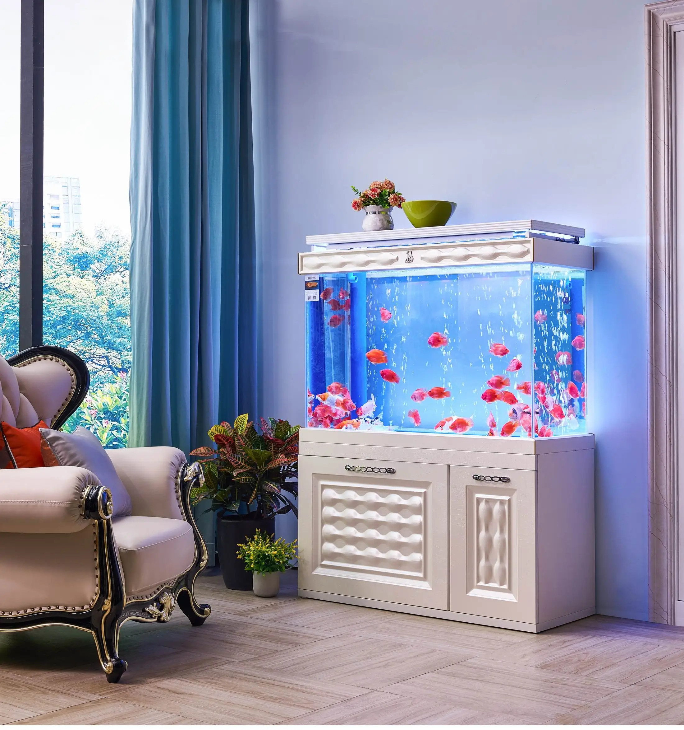 
European style white glass marine fish tank with bottom filter 