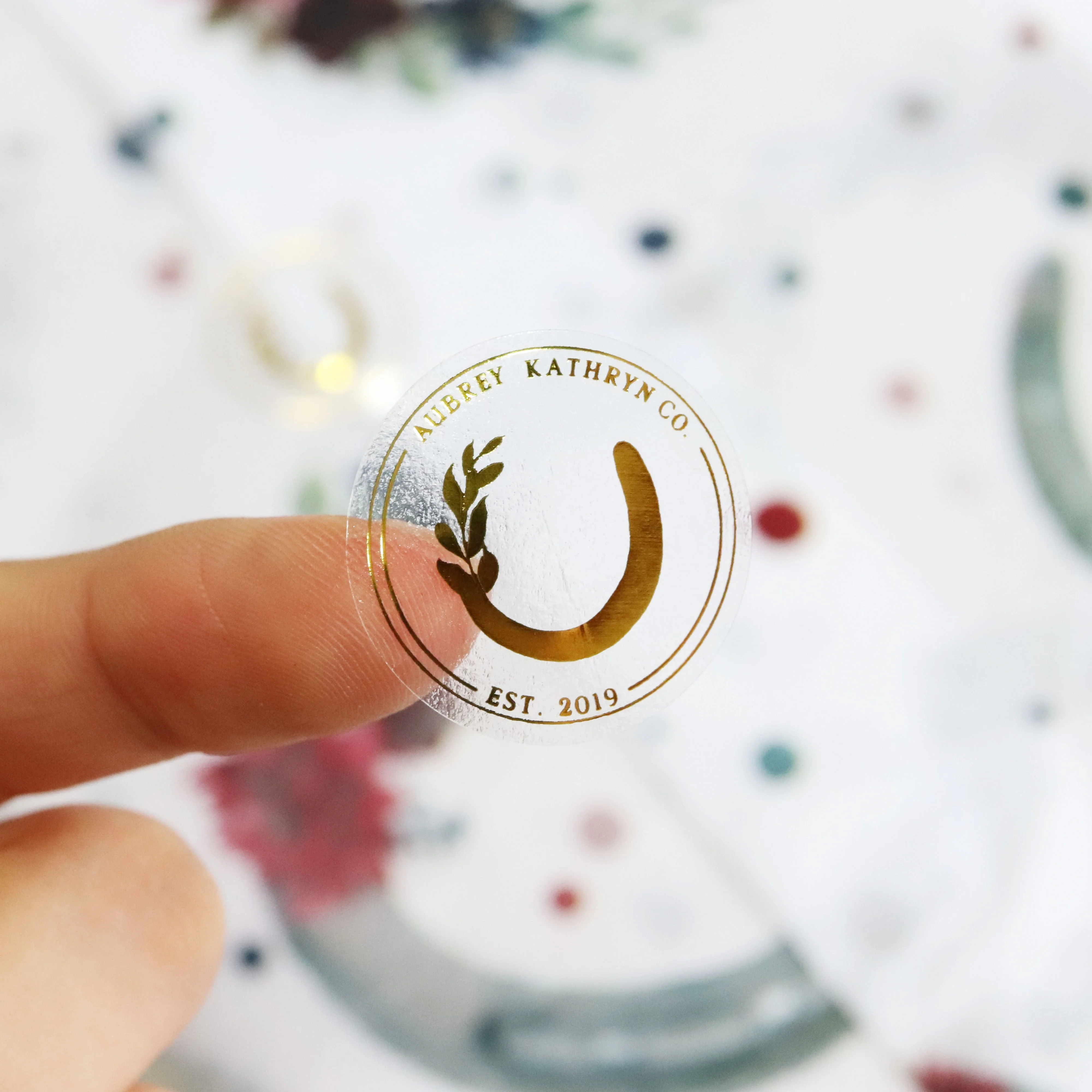 High Quality Vinyl Self Adhesive Waterproof Transparent Round Sticker Gold Foil Logo Custom Decoration PVC Sticker Sheet