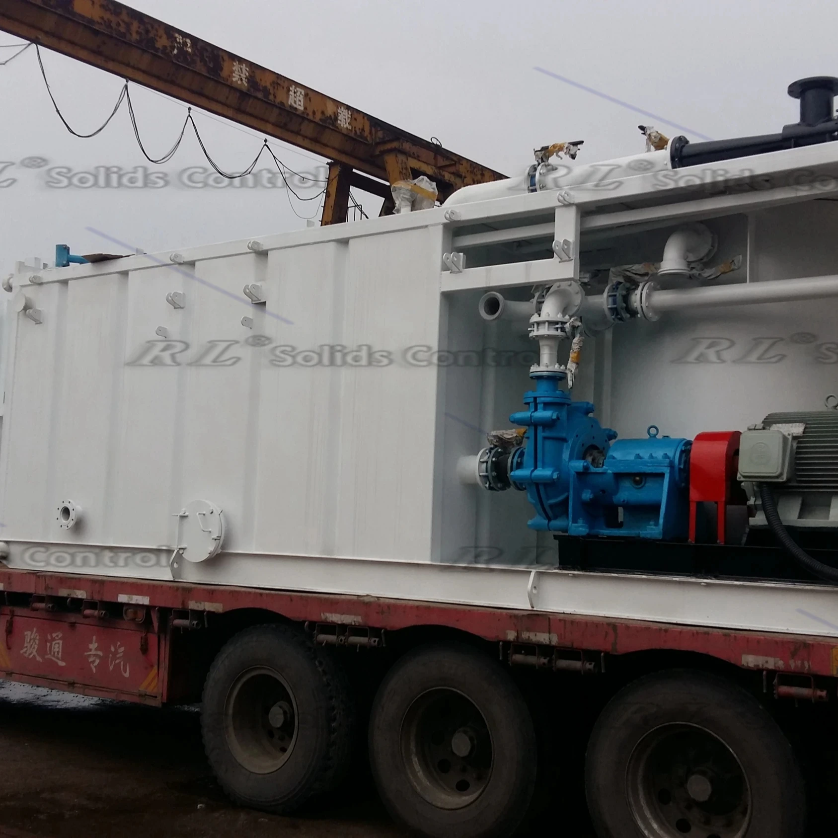 Production and processing mud mixing tank, drilling mud treatment tank