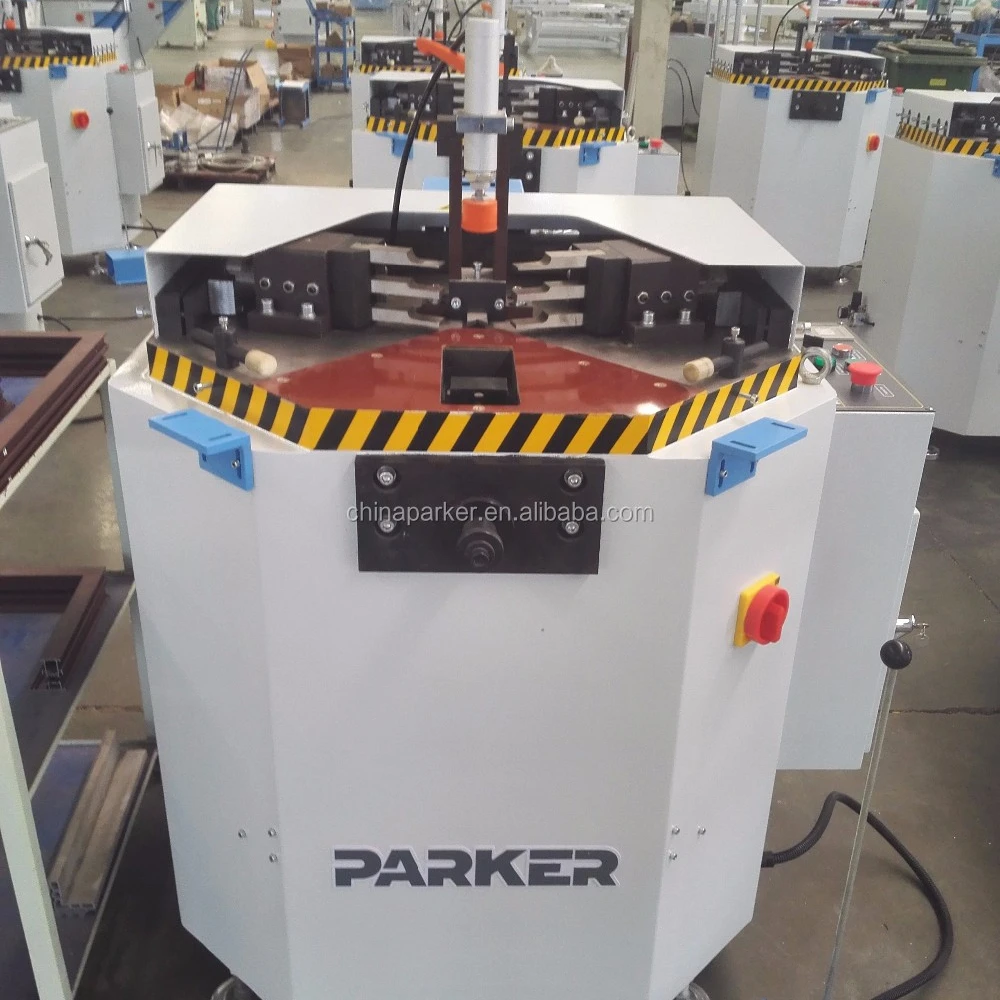 Hydraulic corner crimping machine for aluminium doors and windows