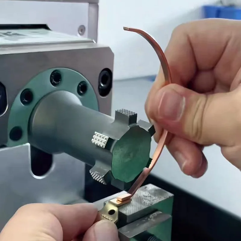 Ultrasonic Metal Welding Machine 20KHZ 2000W For Copper Wire and Copper Sheet Welding Aluminium Wire and Aluminium Sheet Welding