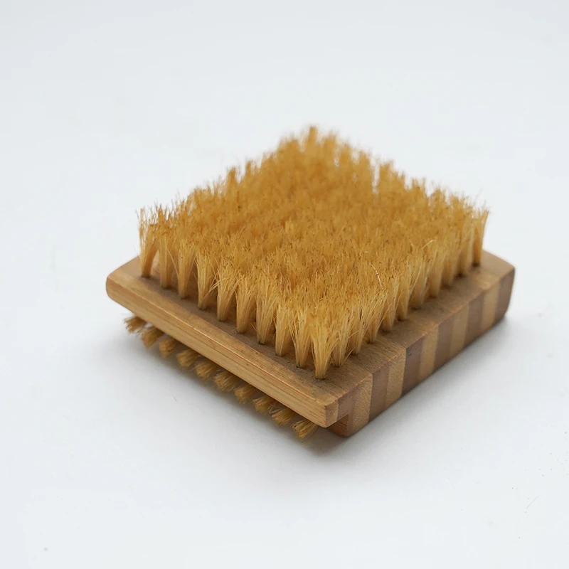 New design bamboo dry body brush with sisal hemp bristles for wet or dry brushing