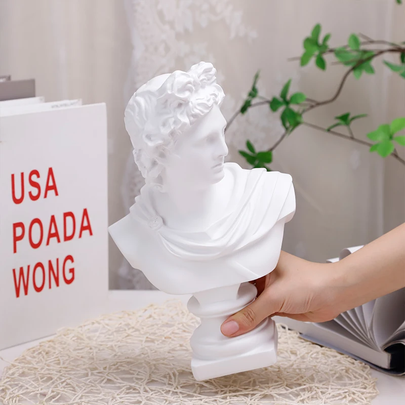 Redeco Unique Art Statue David Simple Figure Sculpture White Resin Artistic Human Body Bust Figurine For Gifts Home Decoration