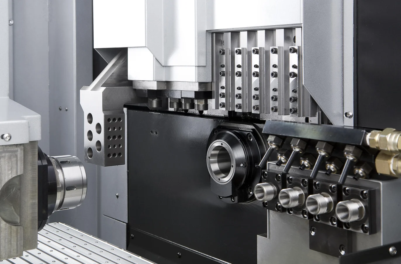 5 axes CNC lathe used CNC lathes in Germany