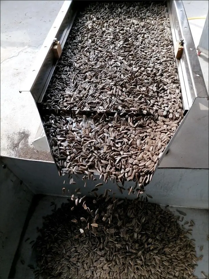 Трехпалубный линейный вибрационный экран vermicompost сепаратор поставщики
