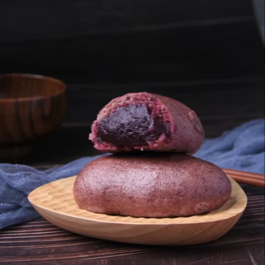 Frozen food Chinese pastry steamed bun dumplings heated instant purple potato steamed bun