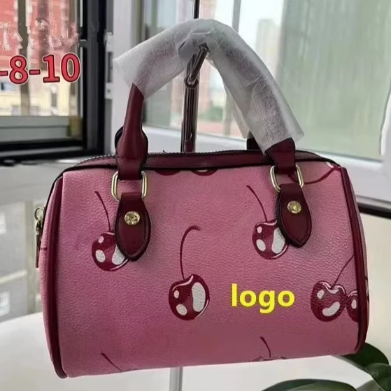 Женская сумка через плечо