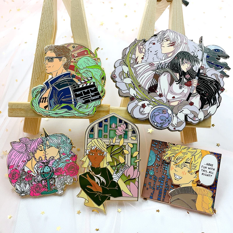 manufacture princess Gold Plating Glitter fantasy translucent sexy beauty Metal Badge custom logo soft hard Enamel Pin