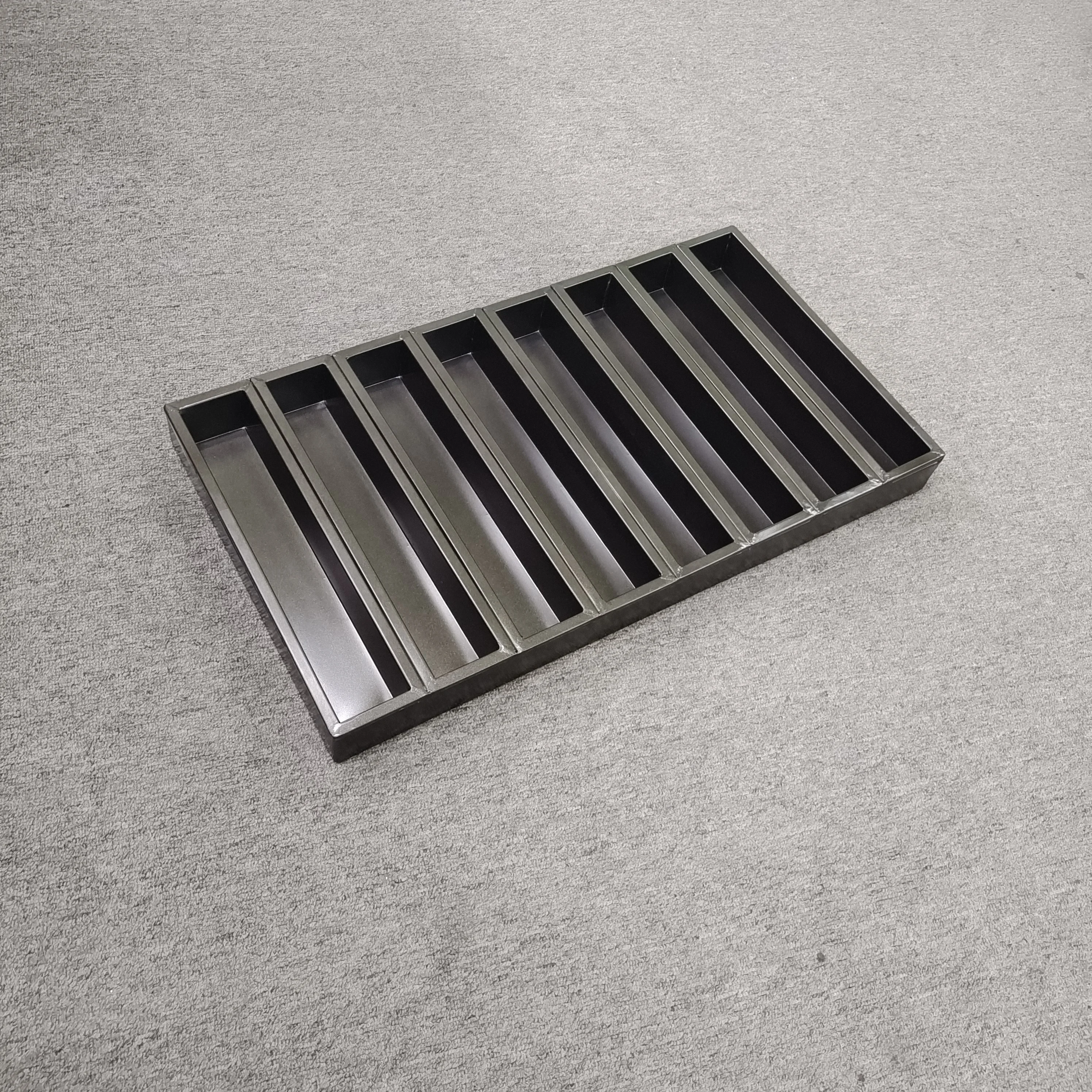 Custom  cake  baking tray silicon cupcake tray muffin pan  semi-sphere cake tray brownie  cake mold