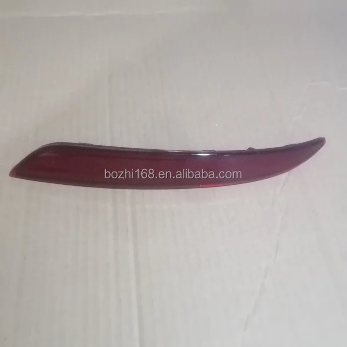 Car rear bumper left reflector suitable for Tesla model3 rear bumper light rear bumper light for Tesla model3 1077406-00-f 10774