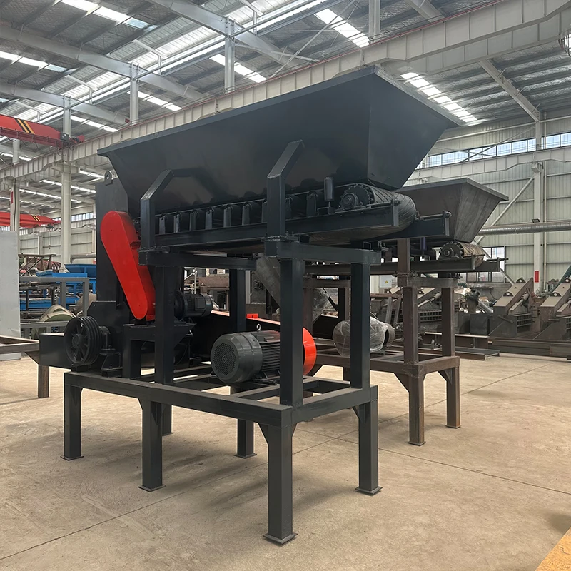 Mobile crawler soil breaker Clay seedling cultivation Clay frozen soil crusher Organic fertilizer nutrient soil silt machine