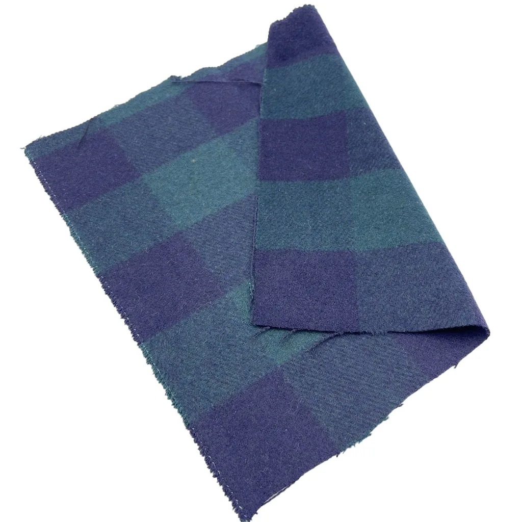 Wholesale Double Face Plush Brush Green Blue Wool/Polyester Plaid Woven Fabrics For Clothing ZZH24015