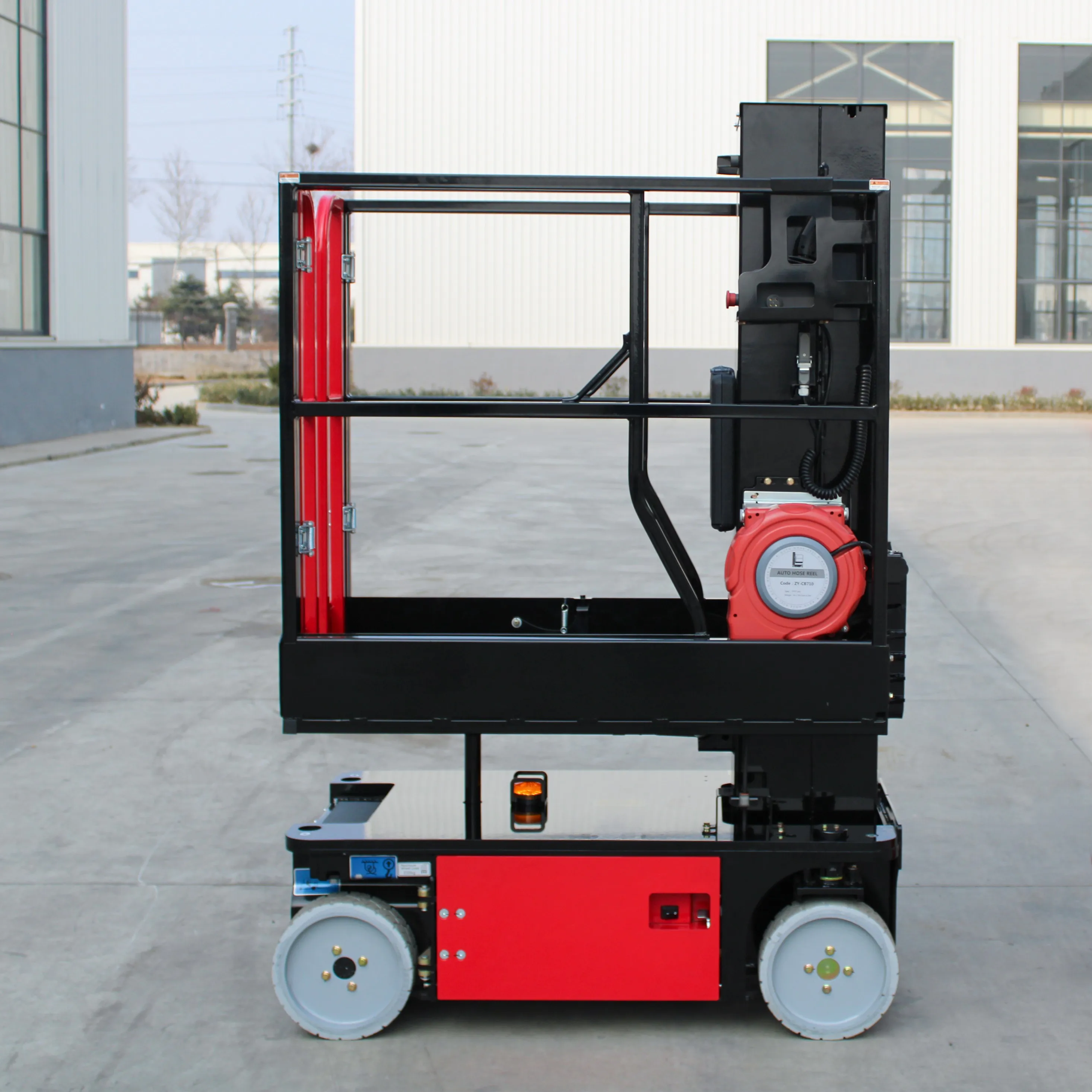 self-propelled oil free vertical mast AWMP6200 series aerial working platform