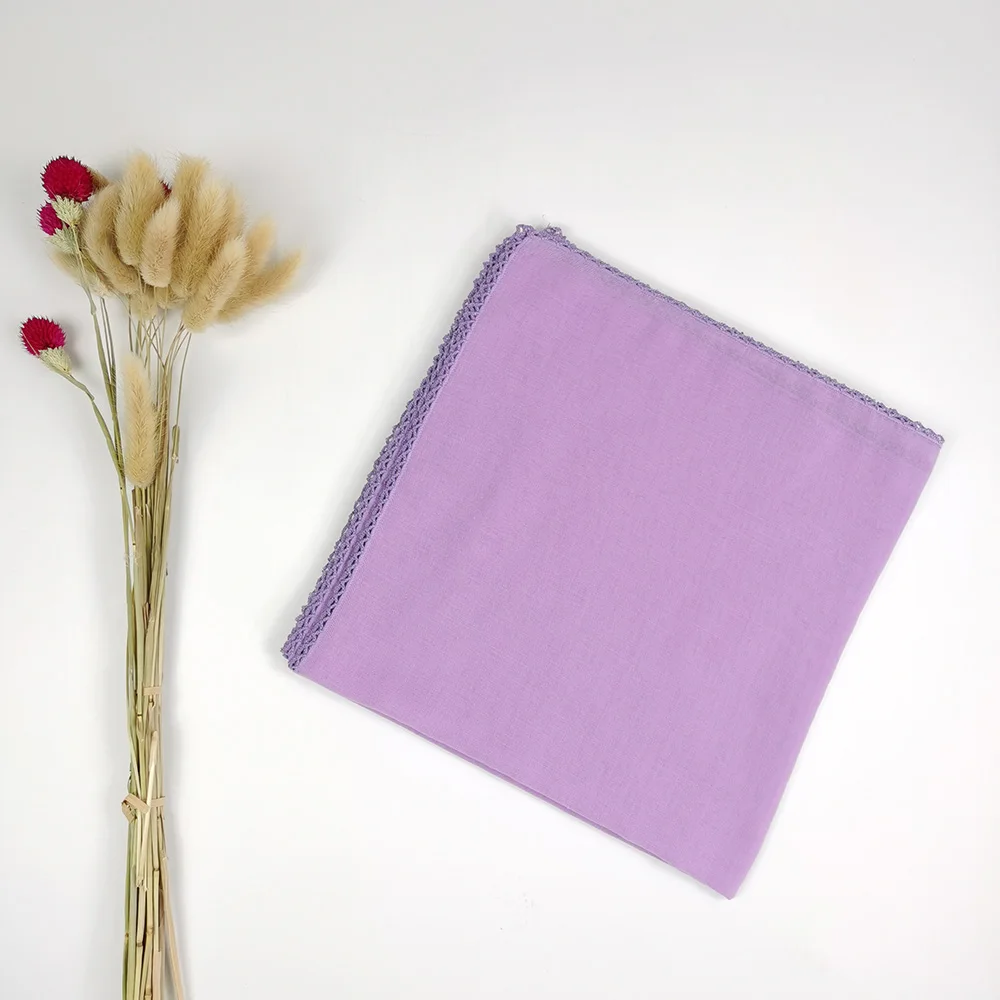 Wholesale Low Price High Quality Summer Malaysia Square Towel Curved Tooth Edge Cotton New Design Cotton Plain Shawl Tudung