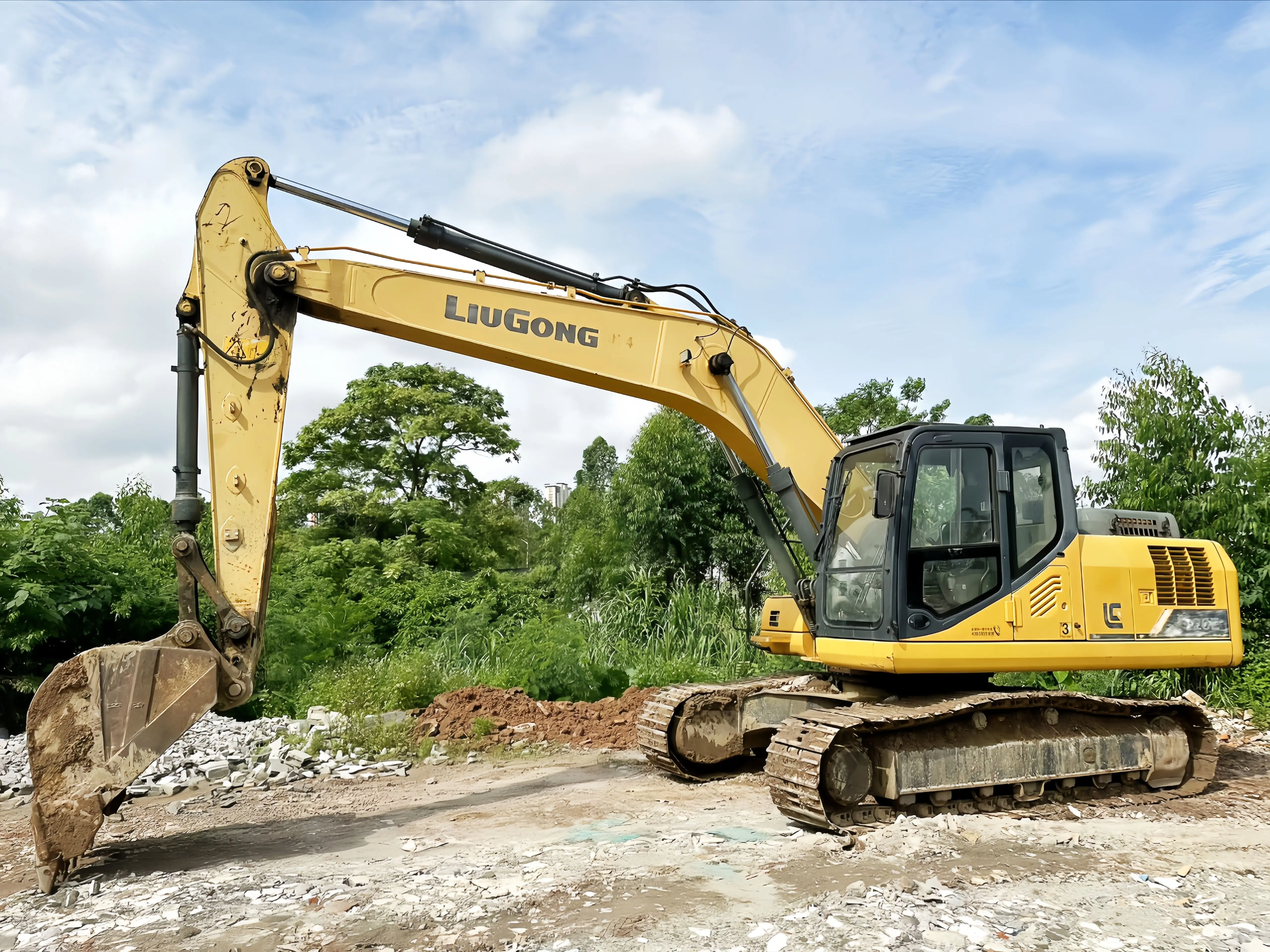 Used Medium Excavators Original Cummins Engine LiuGong CLG920E 20Ton 19 ton/21 ton Digger Excavator for Sale