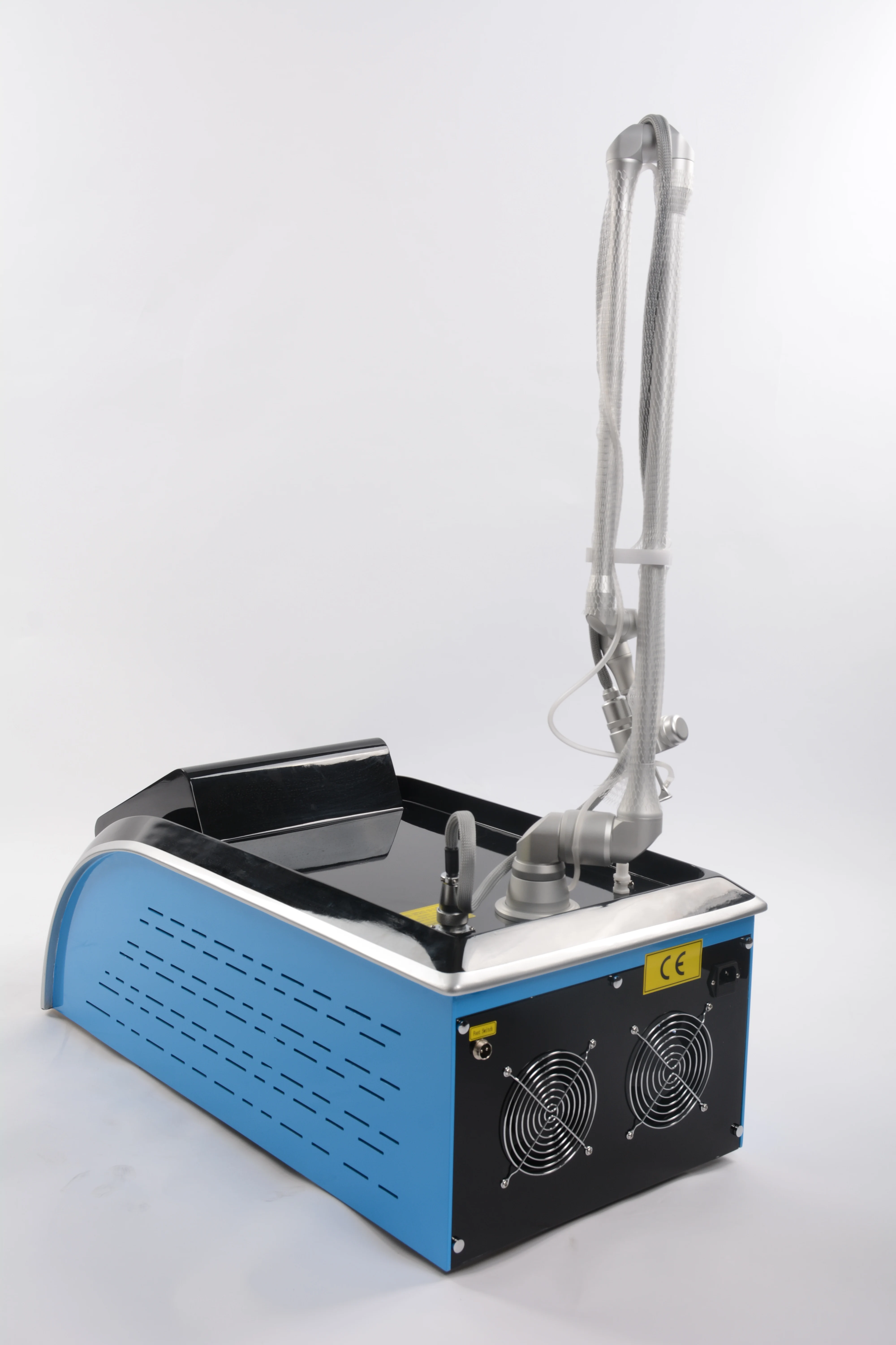 Latest portable fractional CO2 laser equipment co2 fractional laser new products for sale