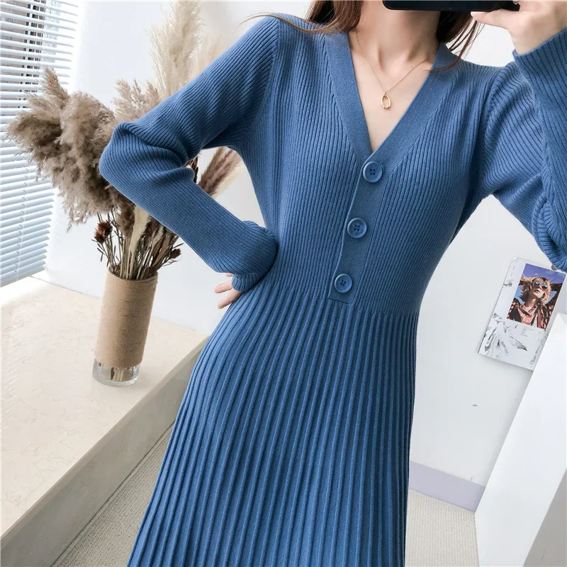 Autumn and winter new loose plus size base long woolen dress with pleats over the knee long skirt