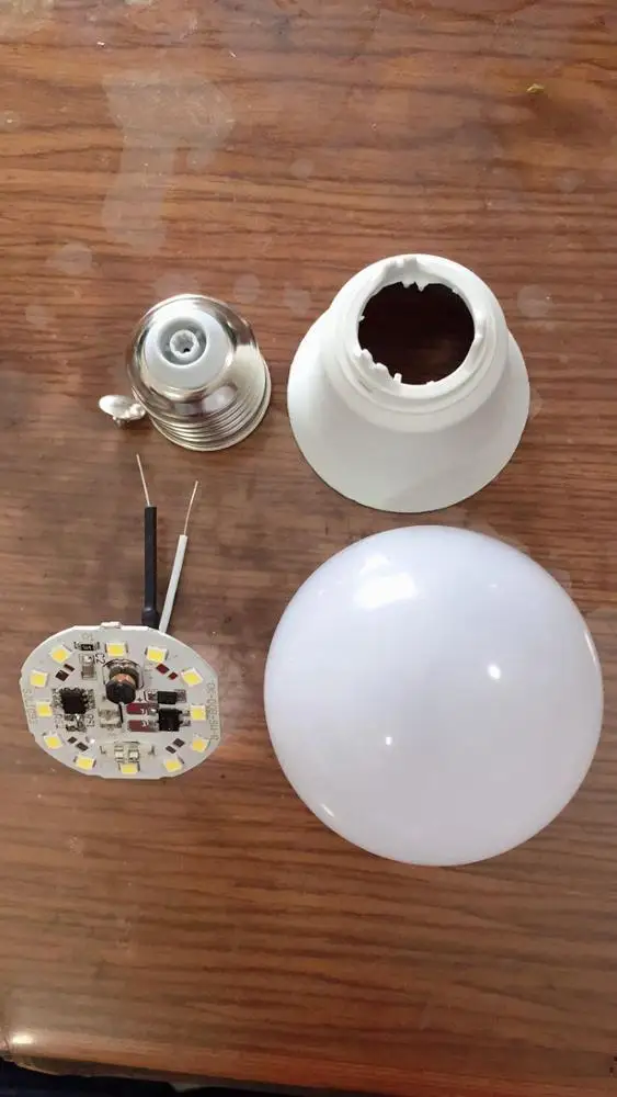 Suppliers LED Light Bulb China SKD CKD Raw Materials 3w 5W 7W 9W 12W 15W 30W 40W E27 B22, IC Driver. AC85-265V OEM 80 A60 1200