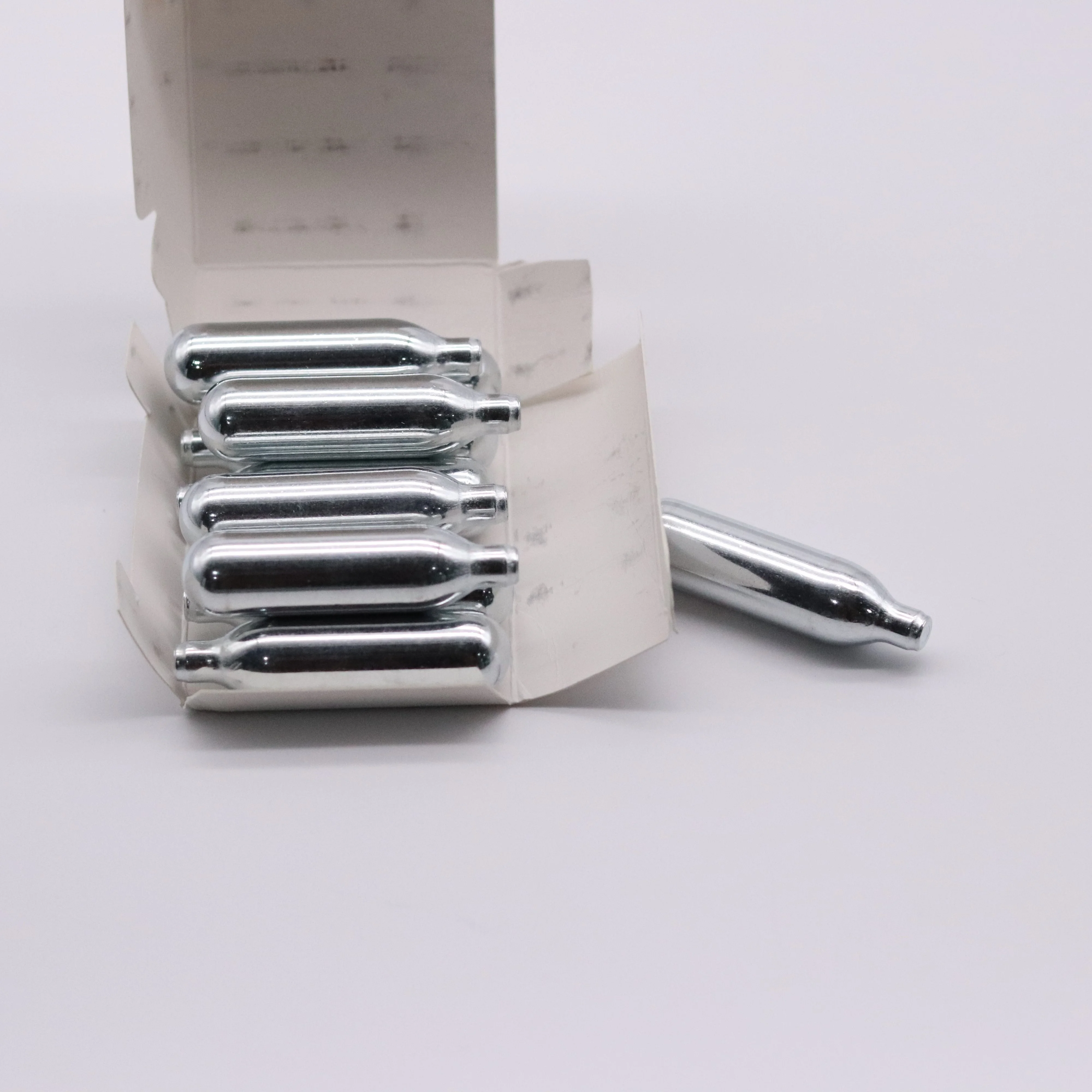 co2 gas cylinders for outdoor bicycle sports high pressure cylinders co2 16g cartridge threaded