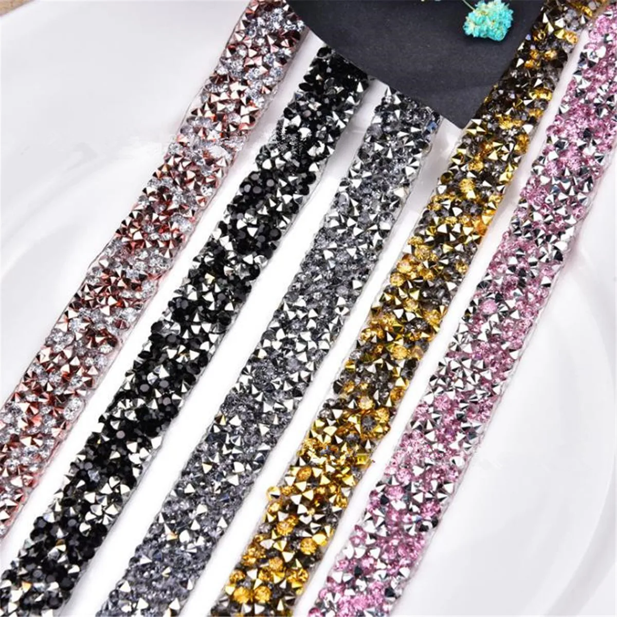 1.5cm Rhinestone Beaded Chain Iron On Applique Trim Wedding Bridal Dress Decor Polyester Lace Trim
