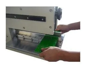Pneumatic guillotine FR4 pcb cutting machine . cb v-cut machine/pcb v-cut tool/pneumatic pcb machine