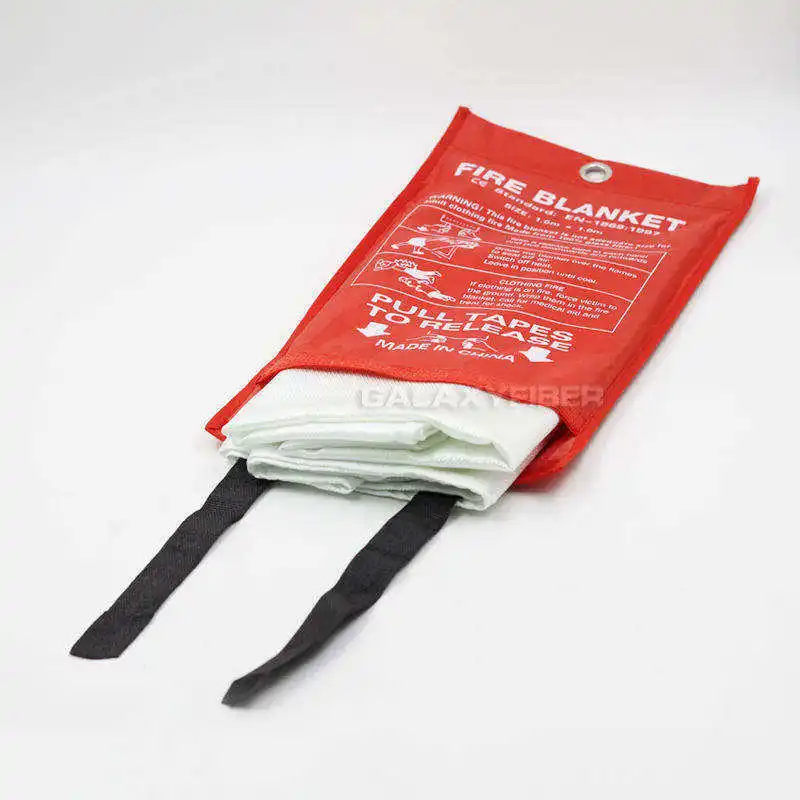 Wholesale Low price 1m*1m China Manufacturer Safety Protection Fiberglass Fire Proof Blanket Car Emergency Blanket