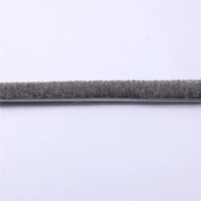 068*500 wool pile puffing weather strip Windows and Door Frame Side Brush Seal