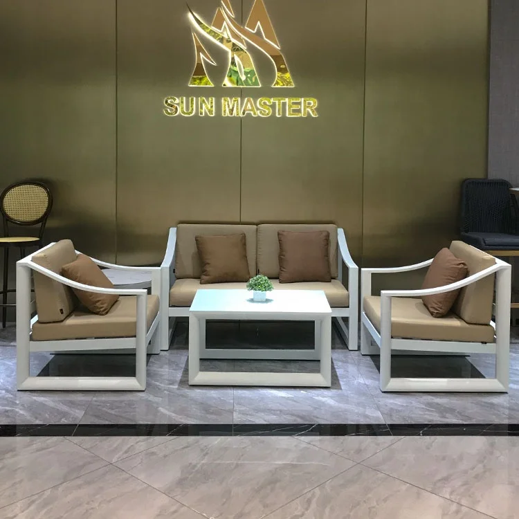 2022 Modern KD Outdoor Garden 4 PCS Seating Sofa Set Sectional Patio Hotel Furniture Luxury Aluminum Conversation Garden Couch