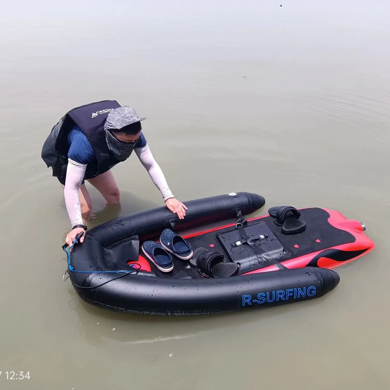 sell electric surfboard air cushion  jet surfboard anti-collision airbag  electric surfboard tube