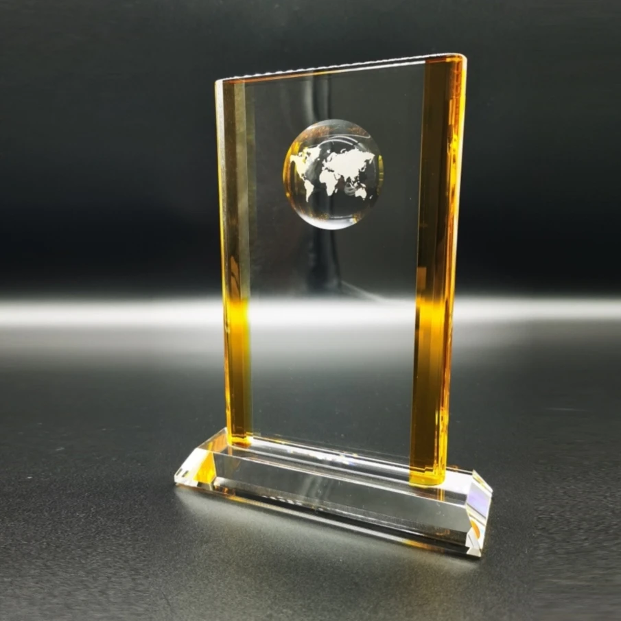 Wholesale Exquisite Decoration Customs Crystal Business Gifts Player Sports Award Basketball Crystal Trophy