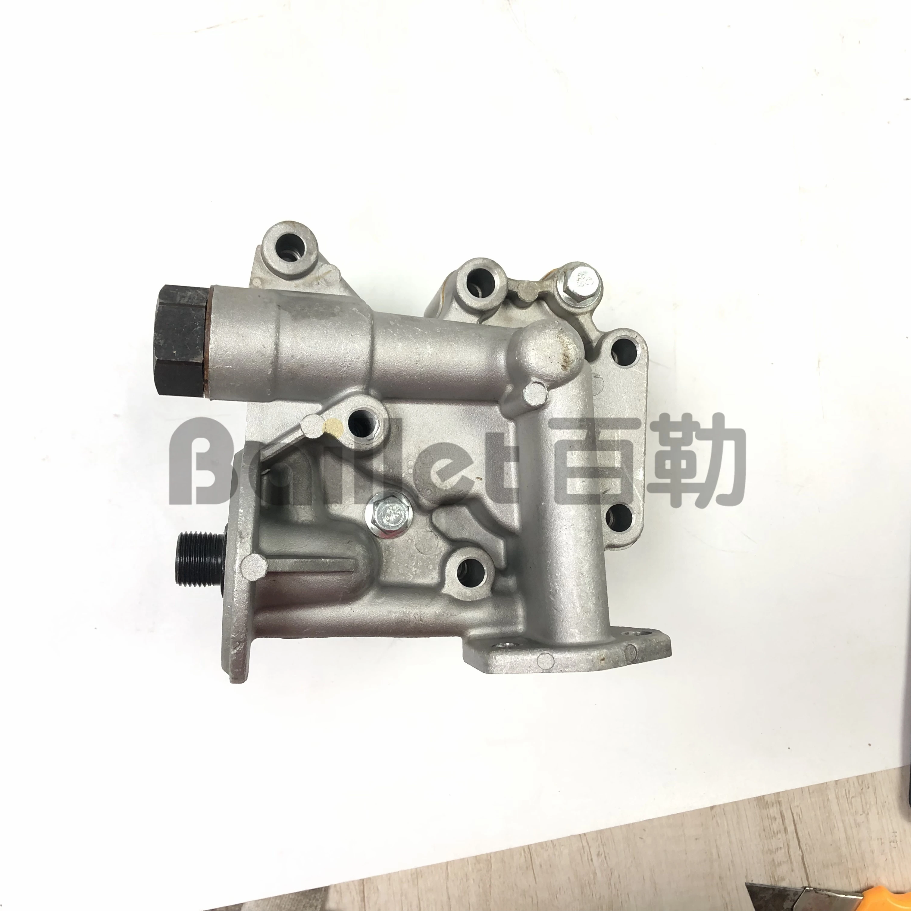 6d31 old type Excavator Spare Parts Me084586 Engine Oil Pump Engine Parts For Excavator Sk200-1 Sk200-3 Sk210-6