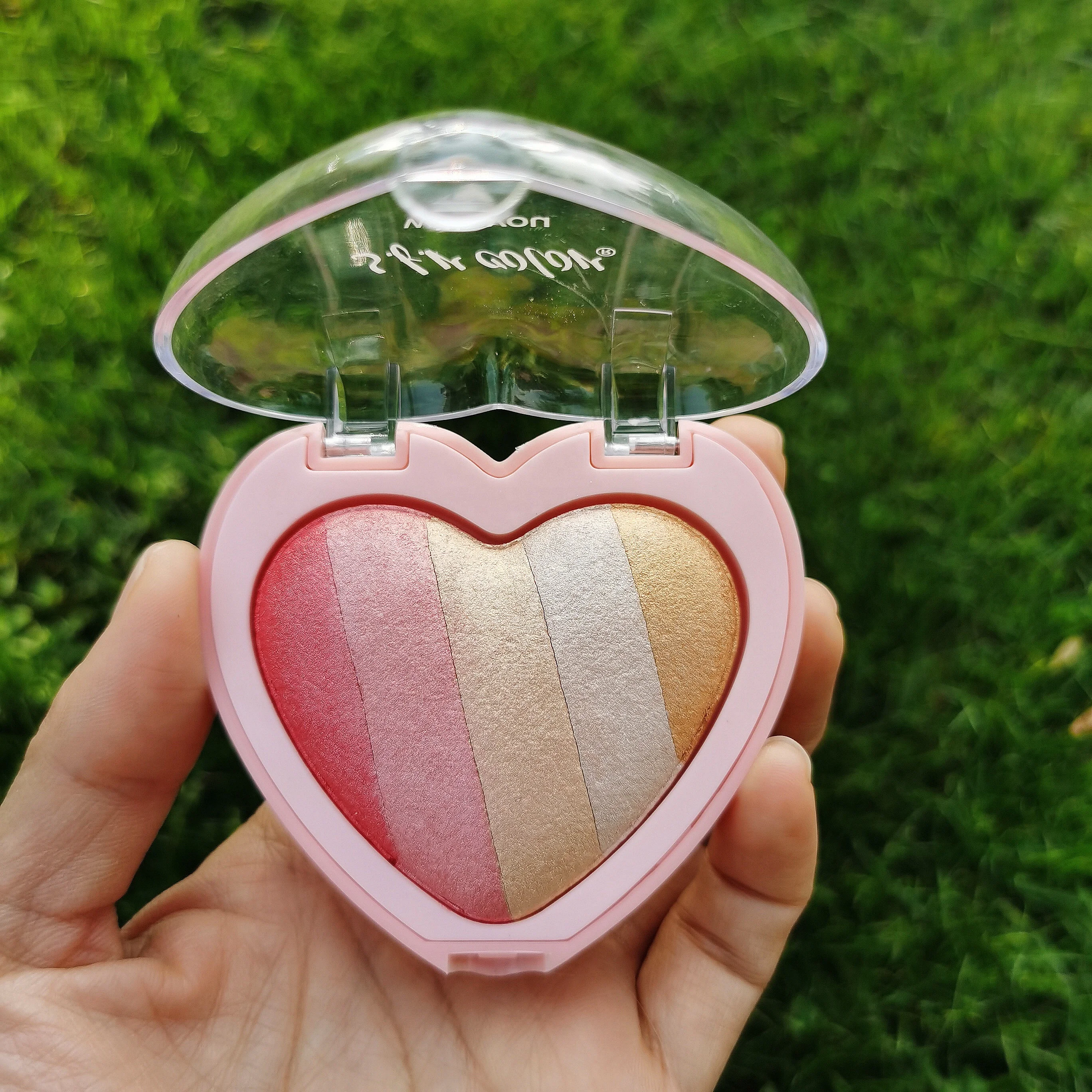 Baked Eyeshadow Top Fashion Palette Private Label Custom High Quality Wholesale Lovely Heart End Shimmer Eye Shadow