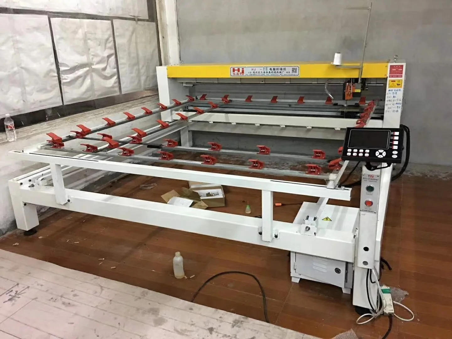 2020 hot sale Single needle quilting machine/ Computerized quilt making machine /Duvet quilting sewing machine