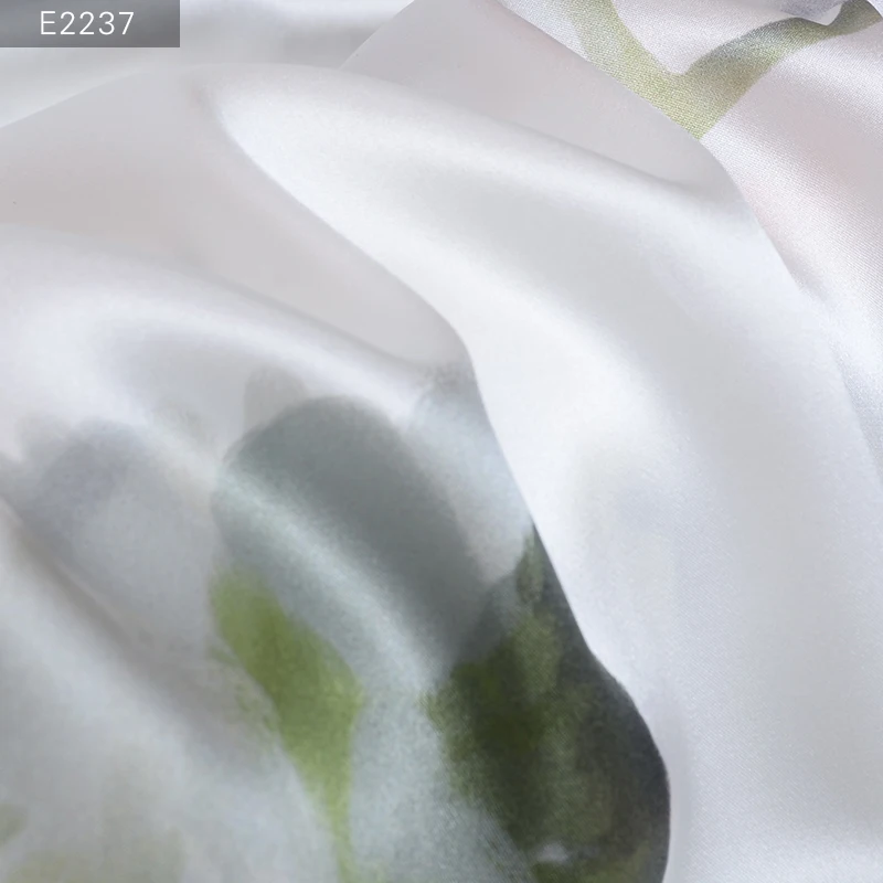 HYSK italian online 6A Top Washable Real Silk Fabric Raw Smooth Soft Elegant Mulberry 100% Natural Pure Silk Fabric for cloth