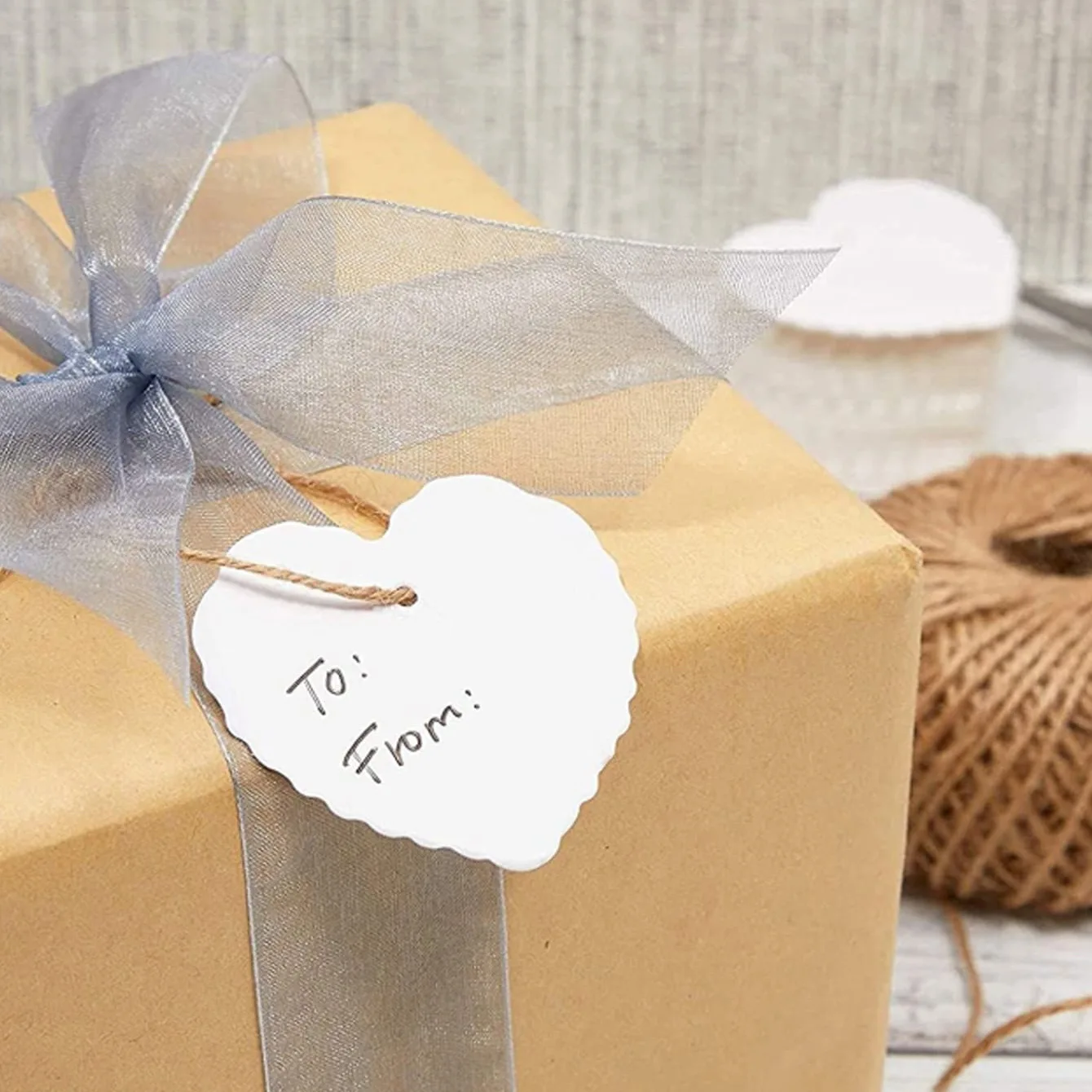 Kraft Paper Tags 100 pcs Heart Kraft Paper Gift Tags Craft Hang Tags with Free 100 Root Natural Jute Twine for Gifts