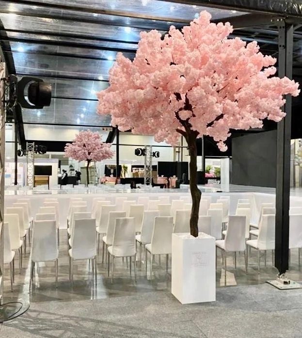 Wedding Occasion Artificial Cherry Blossom Tree Wedding Table Centerpiece