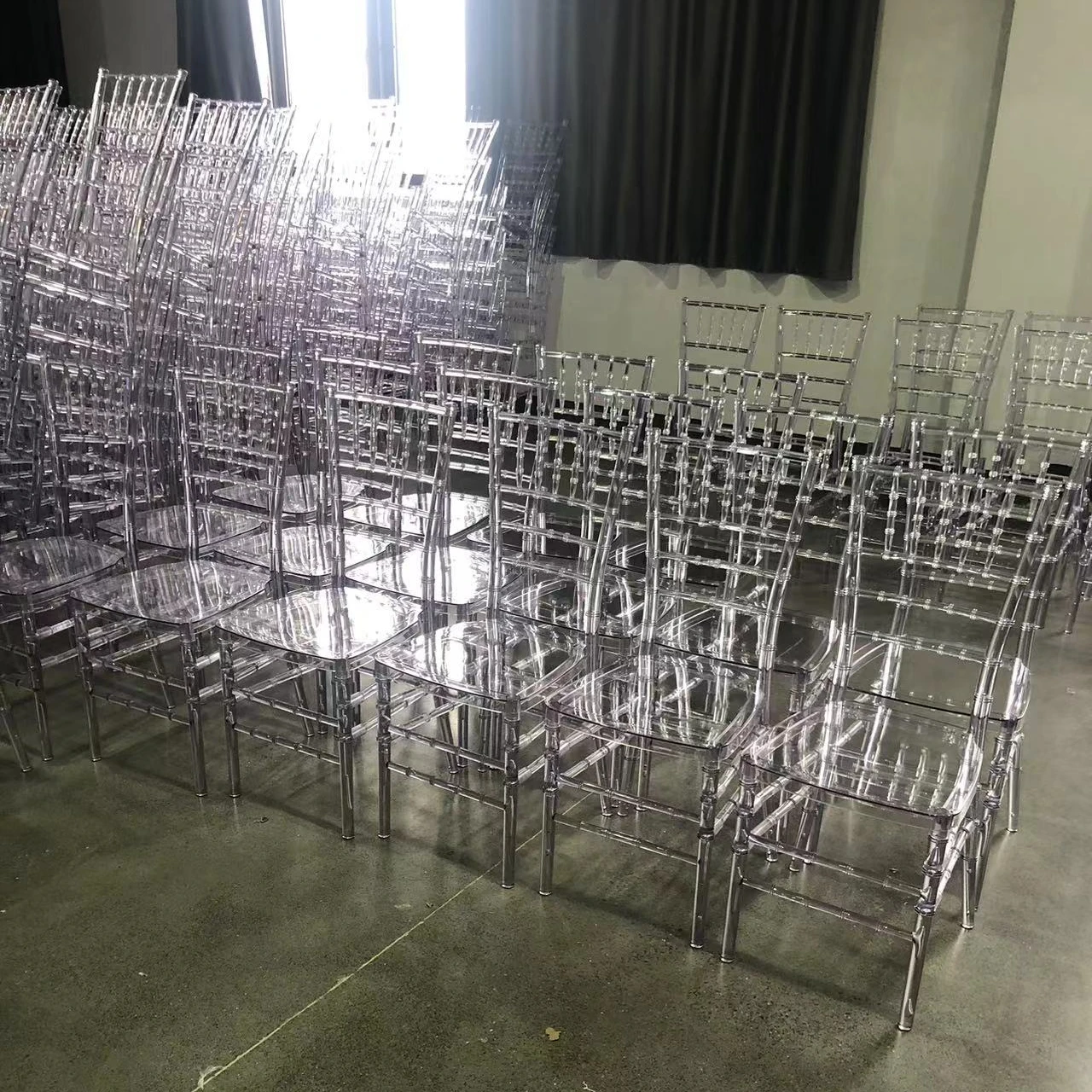 Knocked Down clear acrylic Chavari Chairs wedding banquet with cushions