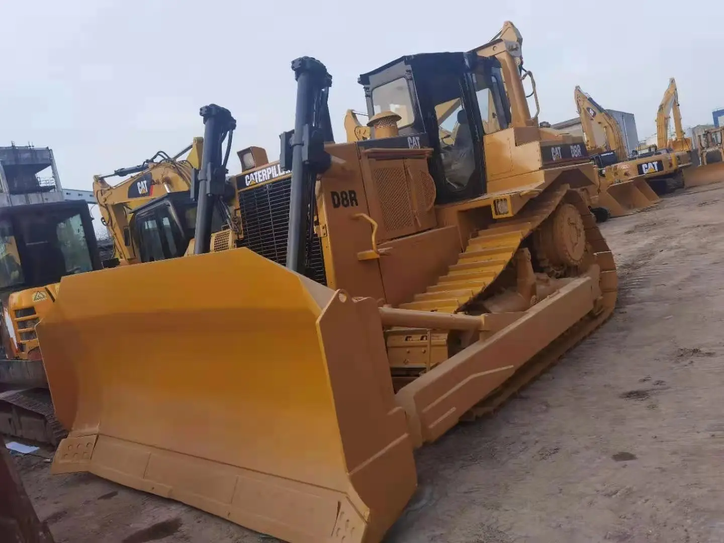 Б/у бульдозер Caterpillar D8R дешевые б/у Гусеничные бульдозеры CAT на продажу
