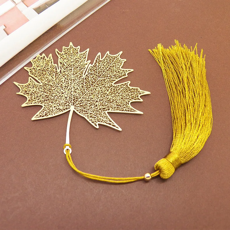 Crafts for students Creative notebook accessories metal Bookmark Gift maple leaf