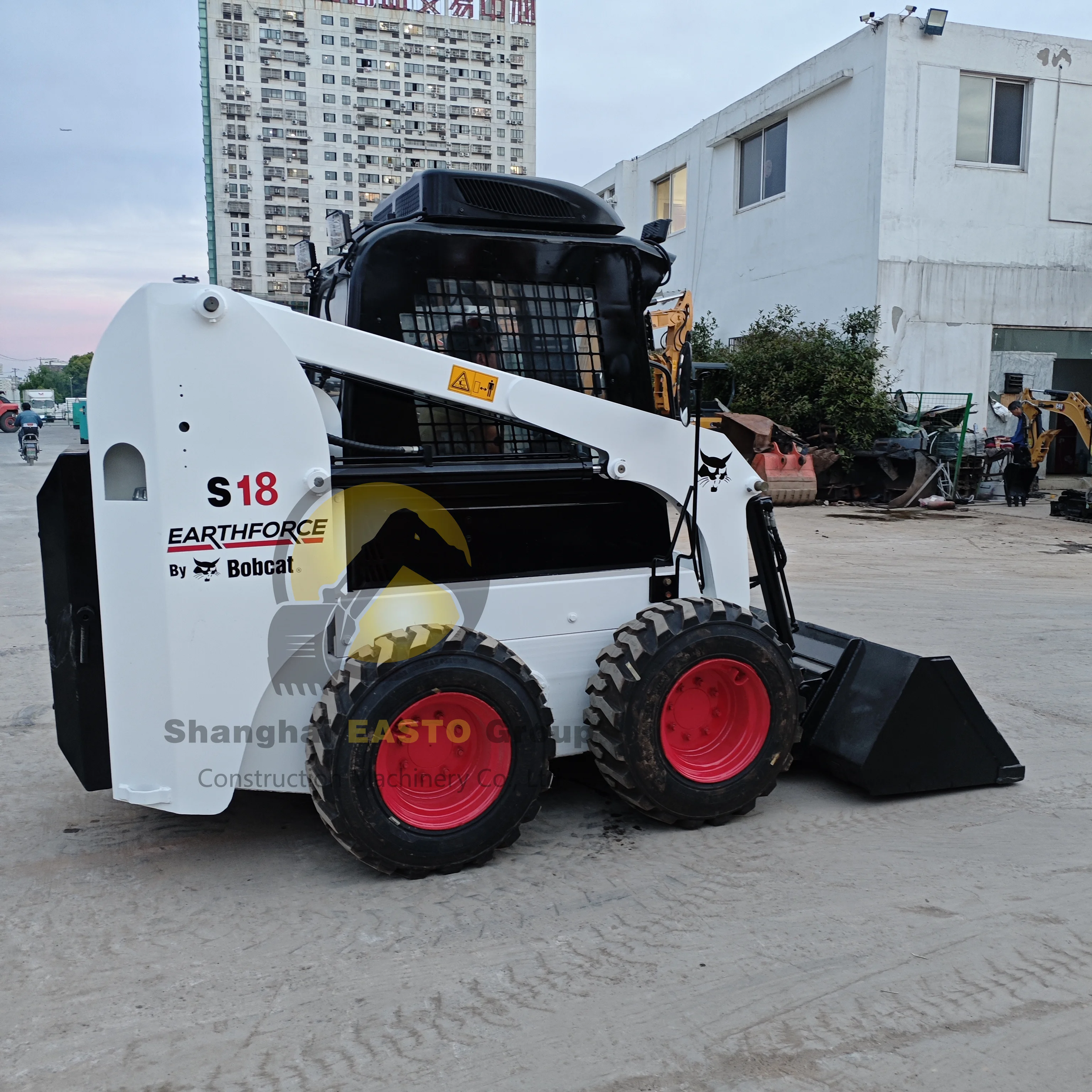 Second Hand Bobcat S18 Mini Loader High Quality S250 S300 T300 Cheap Wheel Skid Steer Loader for Sale